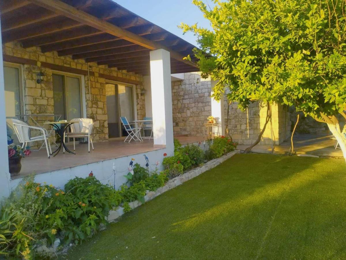Rustic Village Retreat Amargeti Esterno foto